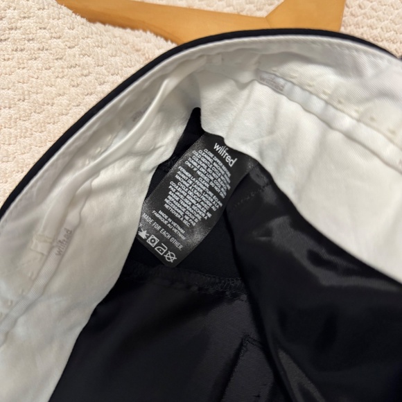 Aritzia Wilfred The Effortless Pant - Black - Size 12 - Picture 5 of 8